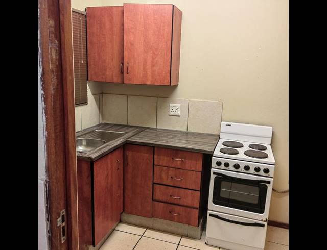 1 BEDROOM APARTMENT FOR SALE IN LOTUS GARDENS